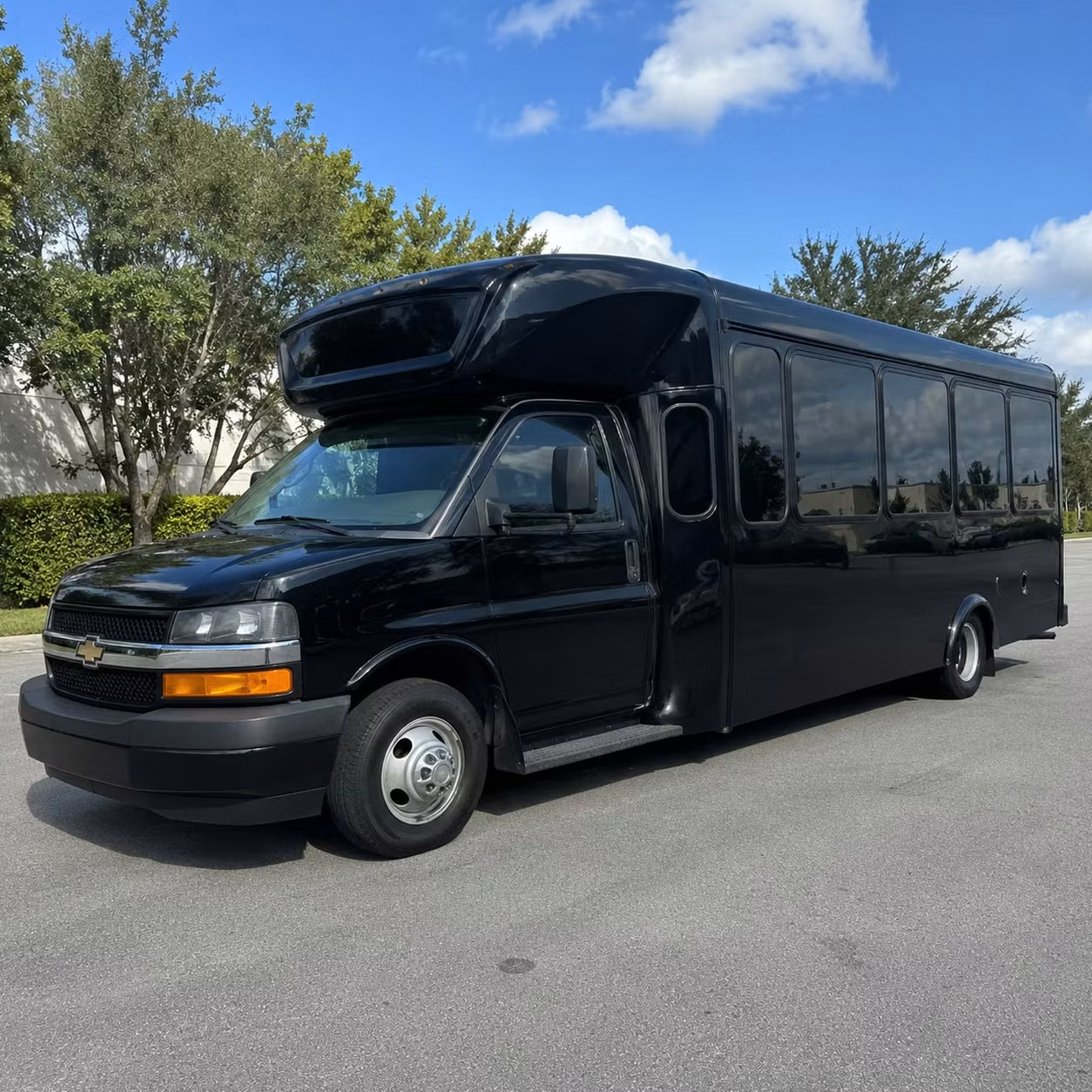 huntington beach concert music festival bus rentals